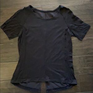 Black Lululemon T-shirt